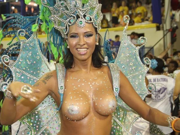 mulheres-peladas-no-carnaval-2015-53