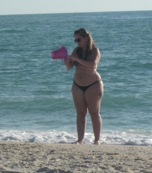 mulheres-gordas-nua-mostrando-o-corpo-43