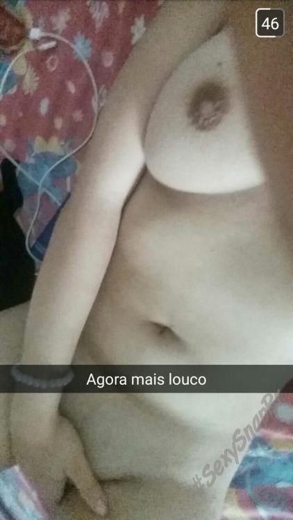 caiu-no-snapchat-novinhas-mandando-nudes-14